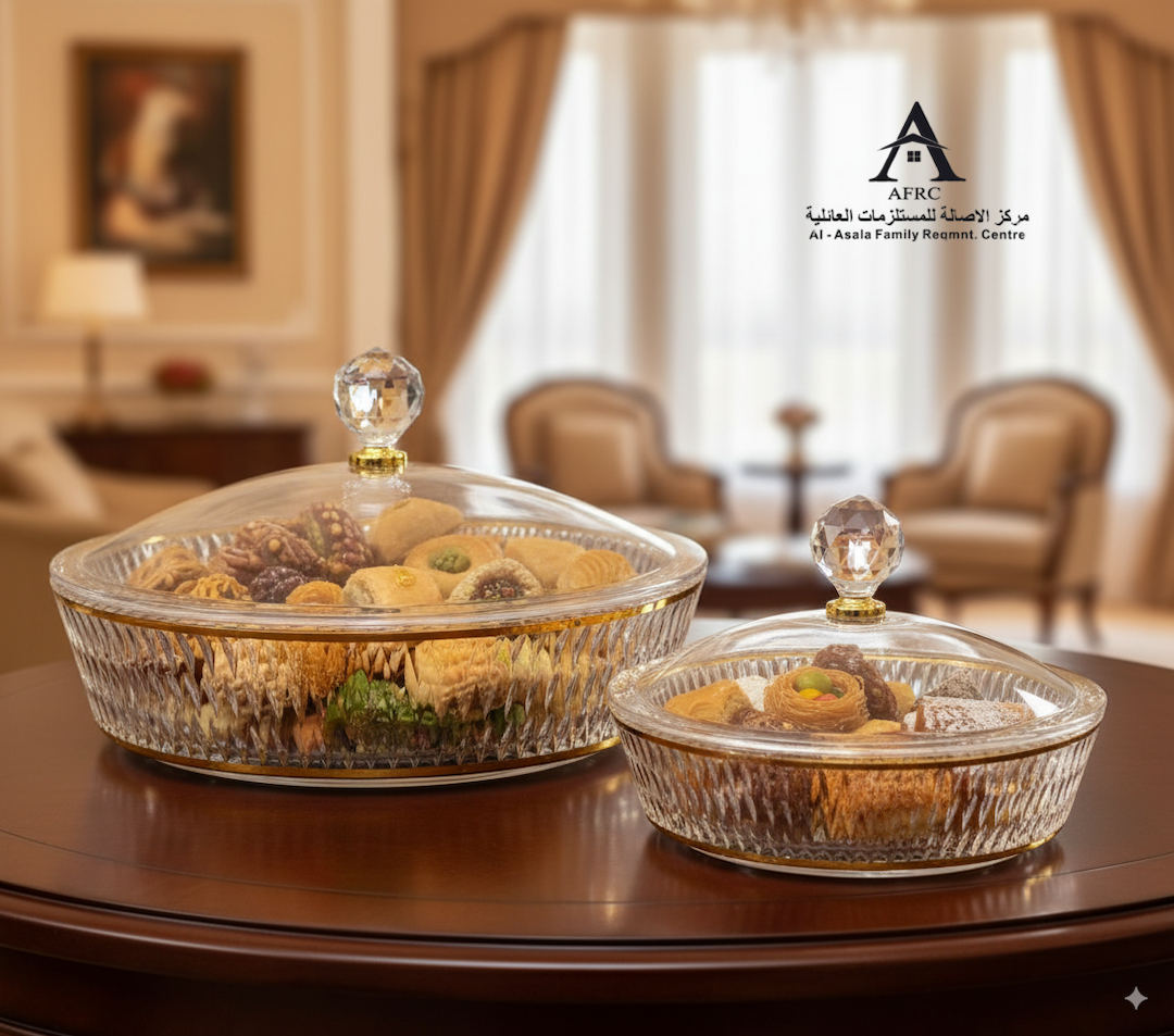 Round Gold-Trimmed Acrylic Candy and Pastry Box